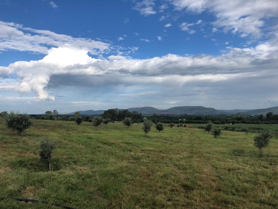 6 Bedroom Property for Sale in Remhoogte AH North West